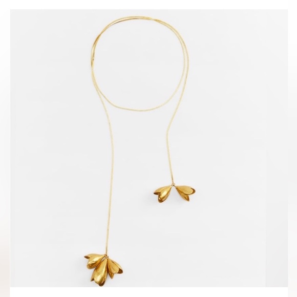 Zara Golden Long Metal Chain with Tulip Flower Pendant - Picture 3 of 12